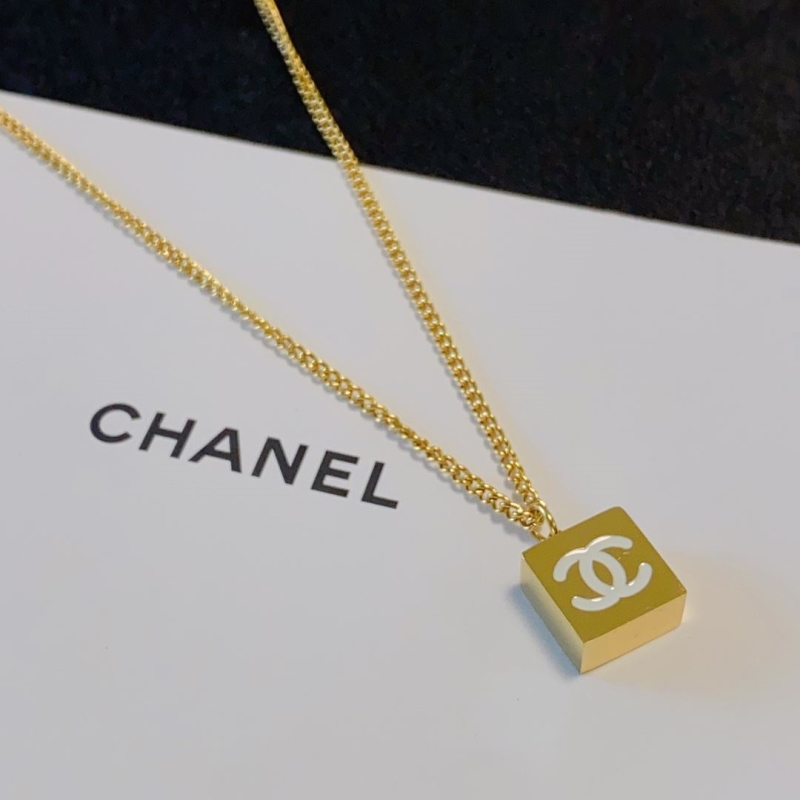Ch**el necklaces